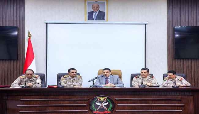 بن مبارك: استعداد وجاهزية قواتنا لدحر الحوثي واستعادة الدولة هو الأساس لتحقيق السلام