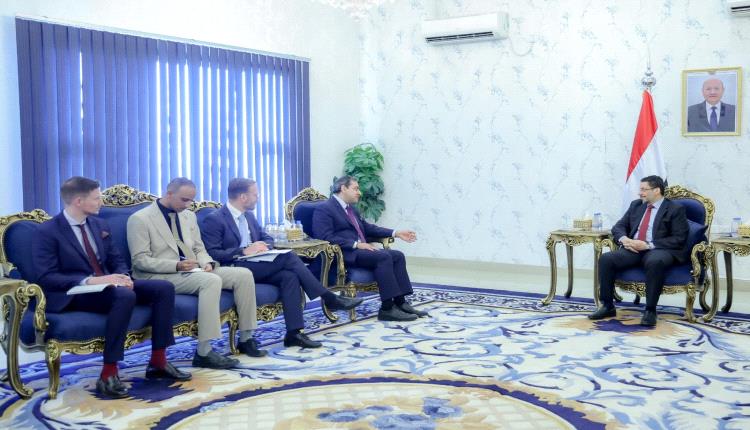 بن مبارك يستقبل في عدن نائب المبعوث الاممي الى اليمن
