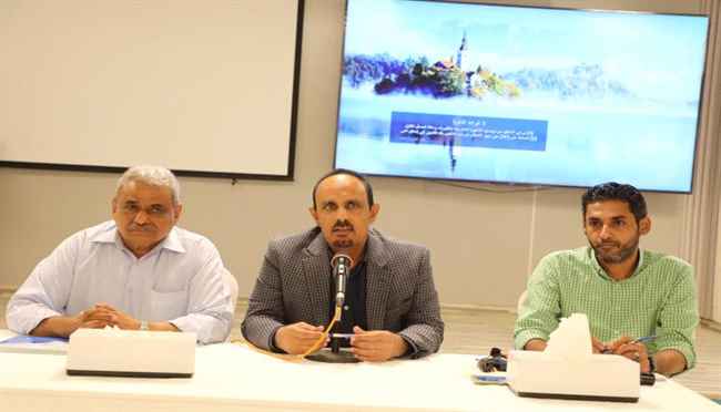 محافظ حضرموت يطلع على خطط ونتائج نشاط اللجنة الاستشارية لدعم جهود التنمية والخدمات
