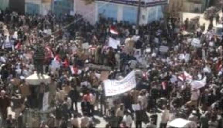 توتر كبير بين القبائل والحوثي بعد الاعتداء على طفل في سجن برداع