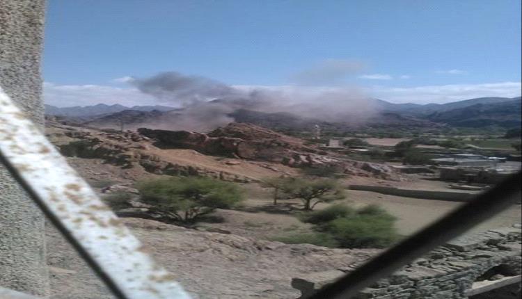 الحوثي يفجر أخر شريان يربط الشمال بالجنوب في الشريجة