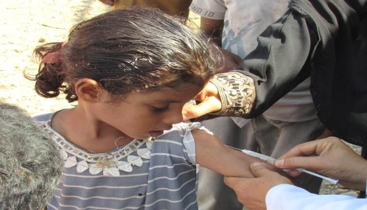 تطعيم أكثر من 37 الف طفل ضد مرض الحصبة والحصبة الألمانية بالحديدة