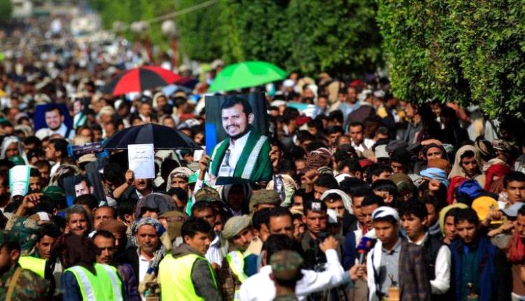 سياسي موالي للحوثيين: لا نريد مواطنين نريد تابعين