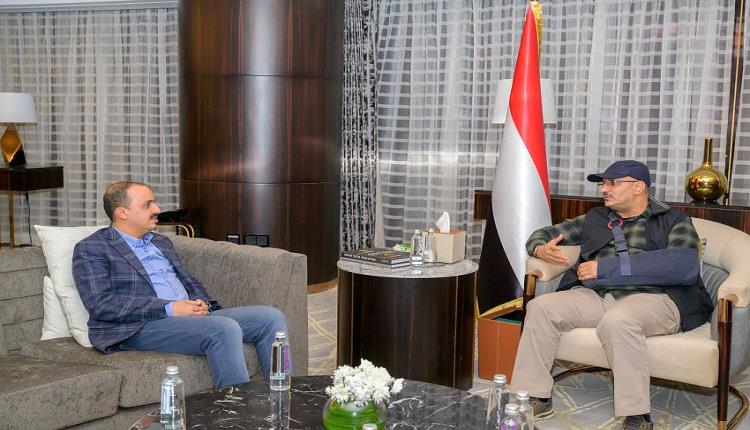 صالح يشدد على توحيد الخطاب الاعلامي في المرحلة الراهنة