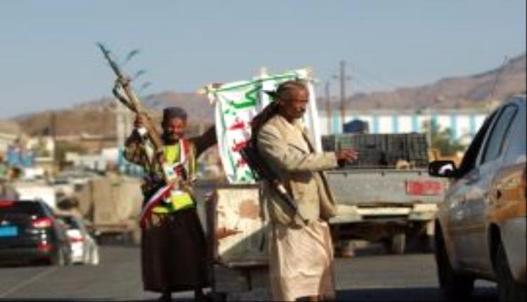 الحوثي يستهدف مواقع القوات الحكومية ومنازل المدنيين في تعز