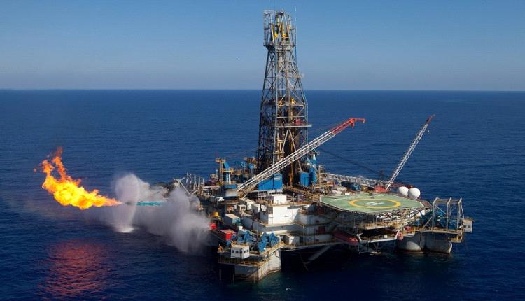 مصر: اتفاقات لزيادة إنتاج النفط والغاز عبر ضخ استثمارات بـ340 مليون دولار