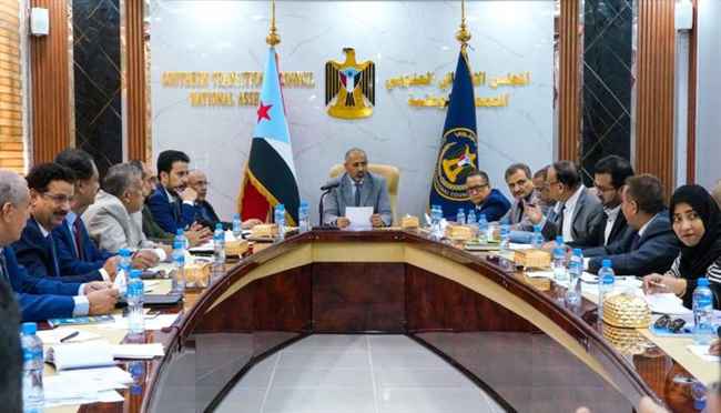 المجلس الانتقالي يؤكد دعمه قرارات البنك المركزي الهادفة لهذا الأمر