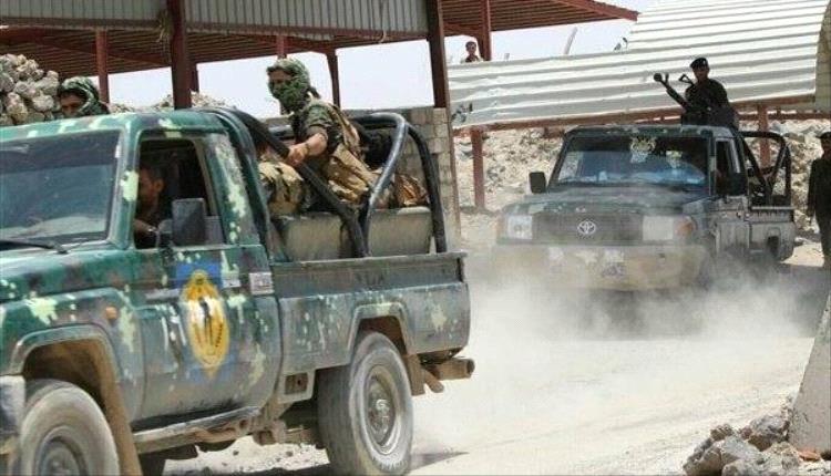 تفاصيل القبض على خلية حوثية بأحد فنادق هذه المحافظة بحوزتها مخدرات وأسلحة