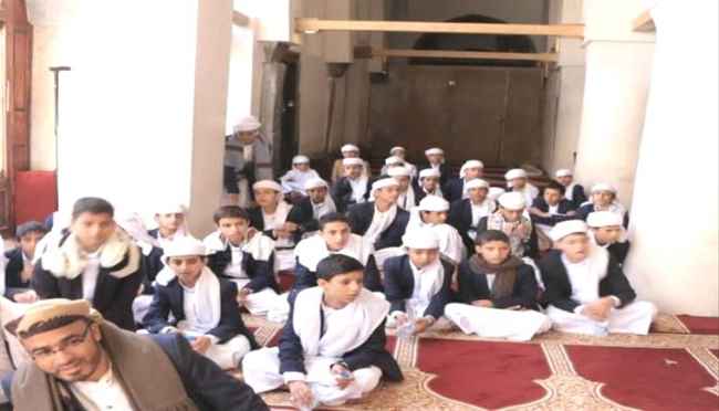الحوثيون يحولون مساجد صنعاء لثكنات استقطاب وتفخيخ