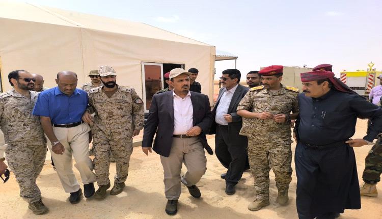 محافظ حضرموت يتفقّد العمل بميناء منفذ الوديعة البري 

