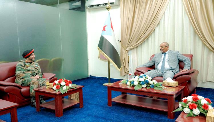 الزُبيدي يشيد بالعلاقات المتينة بين بلادنا والهند
