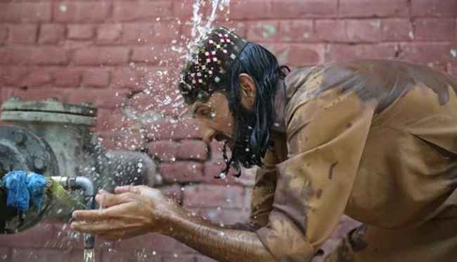 وصلت إلى 50 درجة مئوية.. ارتفاع غير مسبوق في درجات الحرارة بالهند