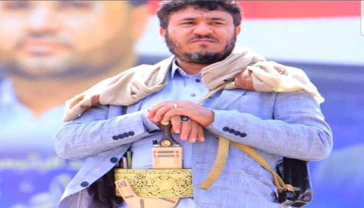 الاسماء والصور.. غارة موجعة للحوثيين تصطاد أبرز قيادات الحوثي مع إخوته داخل هذا المبنى