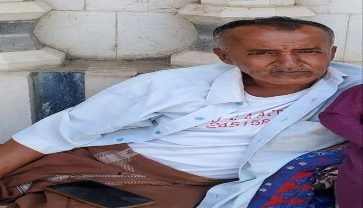 وفاة سائق داخل شاحنته بعد أن أنهكه شقاء الطرق المقطوعة على طريق الموت