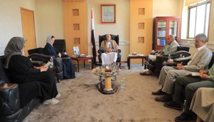 الحوثيون يستنجدون ببعثة الأمم المتحدة للدفاع عنهم في الحديدة