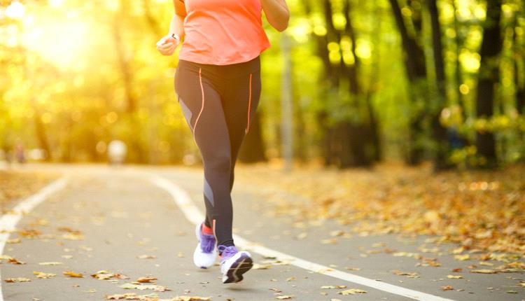 فوائد مذهلة للمشي 10 دقائق بعد العشاء.. تعرف عليها 