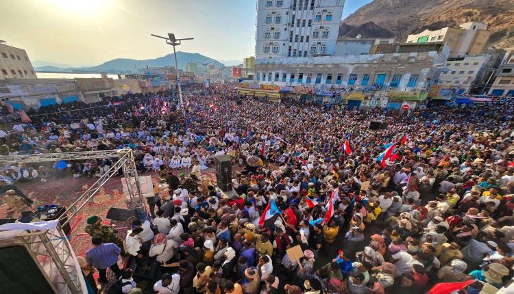 نافذة اليمن تنشر نص البيان السياسي الختامي لمليونية "حضرموت أولاً" في المكلا