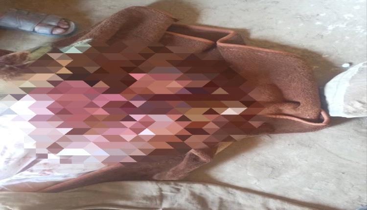 شاب يذبح والده بفأس بعد دورة حوثية.. مسح ملامح وجه بعدة ضربات قاتلة
