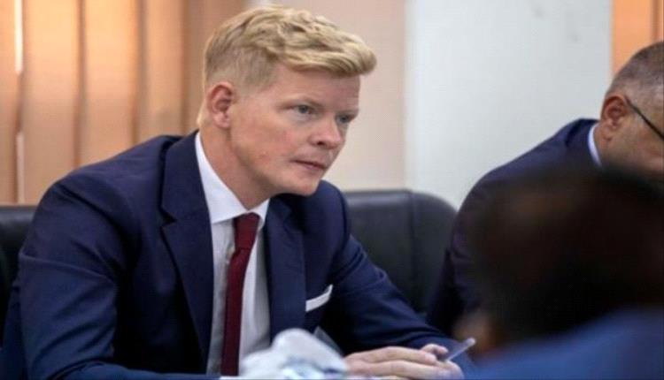 المبعوث الأممي يلتقي قيادات الحوثي ومسؤولين عمانيين في مسقط.. ويتحدث عن كرامة ورخاء اليمنيين