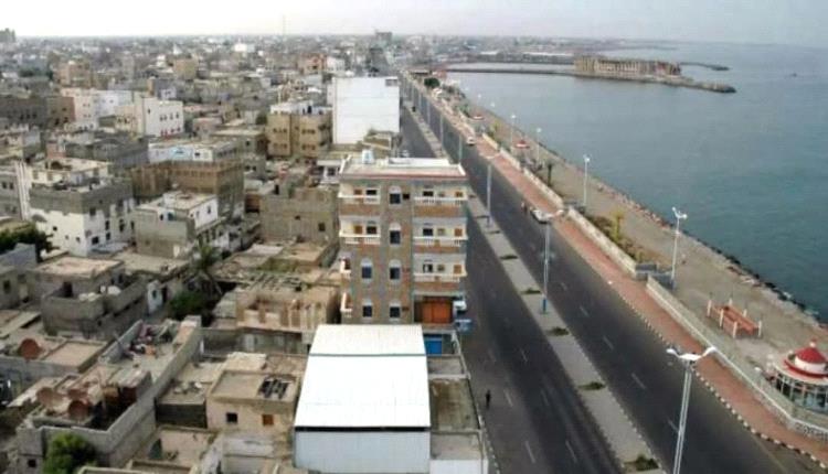 جزيرة الرعب.. الحوثي يحول كُمران إلى سجن جماعي ويخفي مدنيين في الحديدة بتهم التجسس لأمريكا