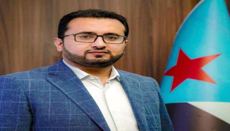 رئيس الحكومة يكلف قيادي بارز في الانتقالي بمنصب رئيس هيئة الأراضي والعقارات.. من هو سالم العولقي؟ 