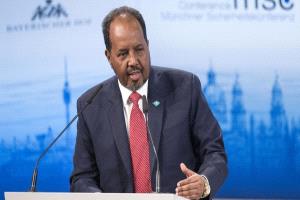 رئيس الصومال يكشف أمر خطير عن الحوثيين.. هذا ما تم ضبطه قبل وصولها إلى بلاده