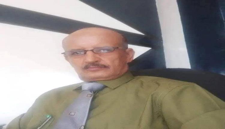 عاصفة غضب إلكترونية تطالب بإقالة مدير صناعة تعز ومحاكمته: "فاشل ومع مرتبة القرف"