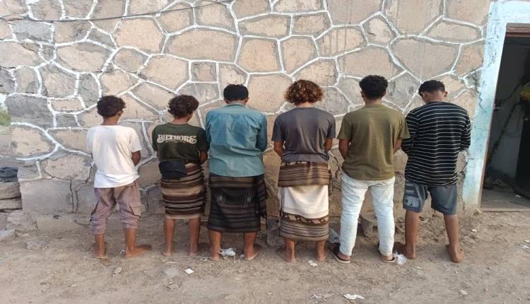 أمن أبين يعتقل مثيري الشغب في زنجبار ويحذّر: لا تهاون مع الفوضى