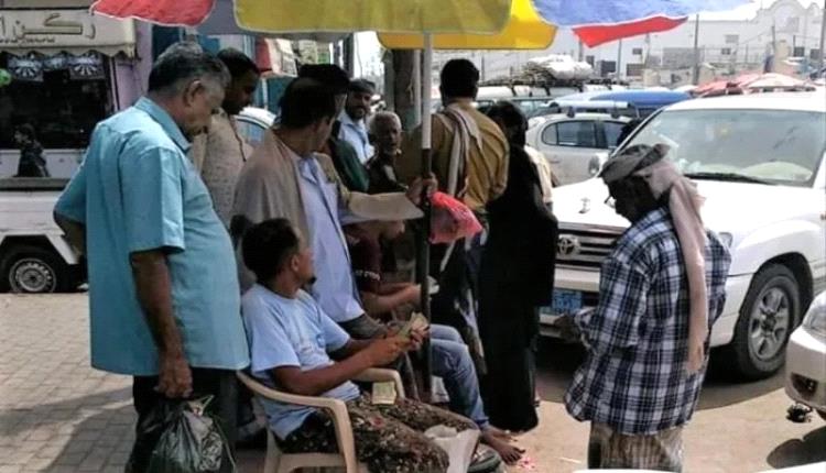  الكريمي والقات وشركات صرافة كبر.. نقابة الصرافين تخرج عن صمتها وتكشف المستور