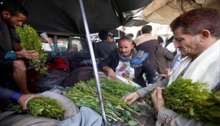 تجار القات يحولون الذهب عملة سرية لتجاوز حصار تحويل العملات وتسهيل التهريب إلى مناطق الحوثيين