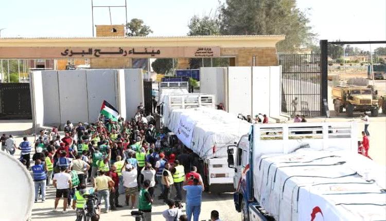 مصر تكثّف جهود إدخال المساعدات لغزة رغم الصعوبات