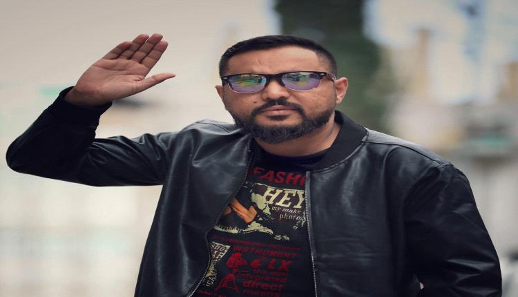 الحوثي يمنع مصور حصد جائزة عالمية من تغطية حفلات التخرج بسبب ظهور طالبات بكامل حشمتهن