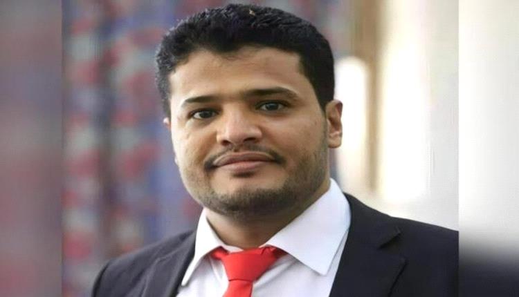 إخوان مأرب يعترفون باعتقال الصحفي حمود هزاع وإحالته للقضاء العسكري
