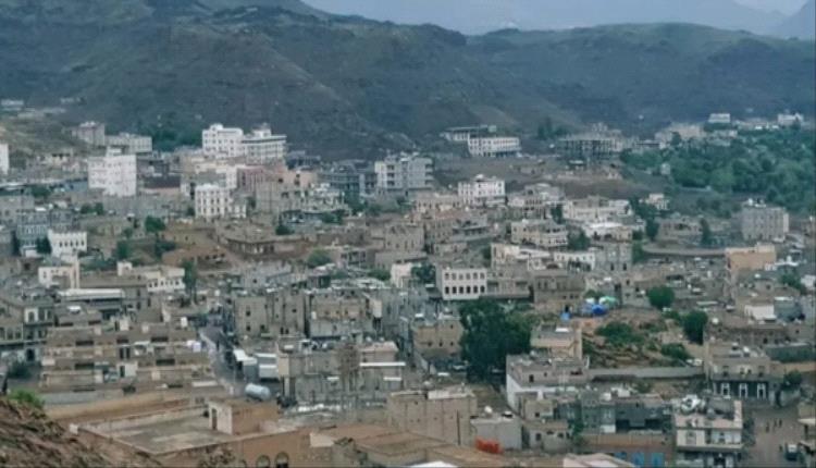طفل بعمر 11 يقتل والدته في الضالع برصاصة في بطنها