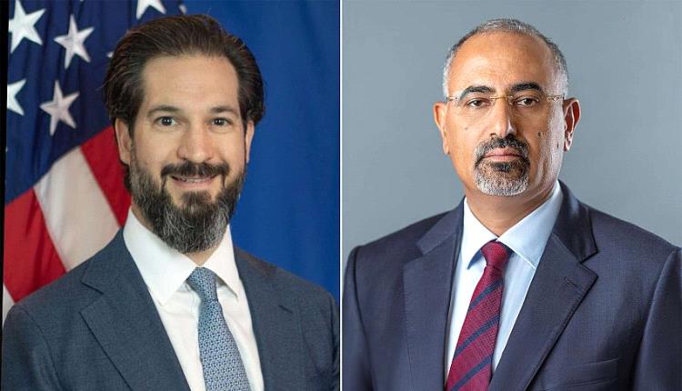الزُبيدي يبحث مع واشنطن كارثة السيول ويؤكد: الإصلاحات الاقتصادية تسير بقوة تخنق الحوثي