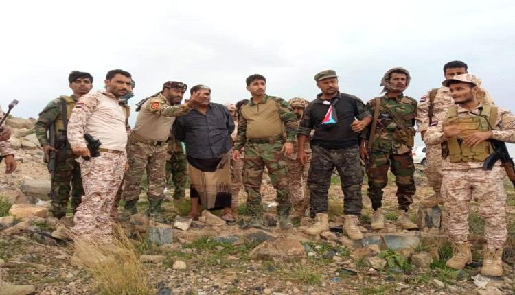 سقوط عسكريين بغارة حوثية في جبهة الحد يافع