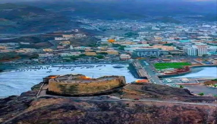 وزارة الخارجية تعلن انتقال عملها بشكل نهائي إلى عدن بعد تفعيل مختلف دوائرها