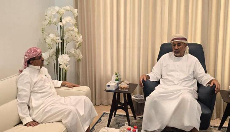  الزُبيدي يشيد بتضحيات أبناء البيضاء في مواجهة المشروع الحوثي