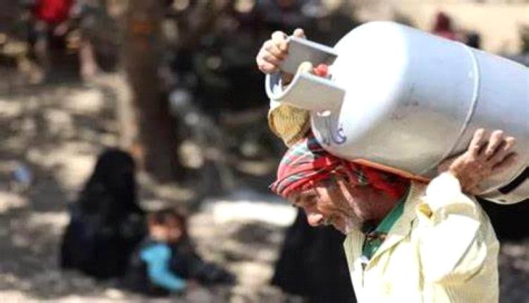 محافظ تعز يوجّه ببيع الغاز للمواطنين مباشرة وسحب تراخيص الوكلاء المخالفين
