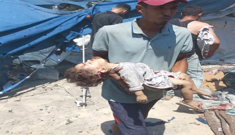 مقتل عشرات الفلسطينيين مع تكثيف إسرائيل ضرباتها على مدينة غزة