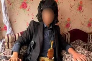 القبض على يمني طالب لجوء في بريطانيا متورط مع الحوثيين.. فضحته فيديوهات بهاتفه