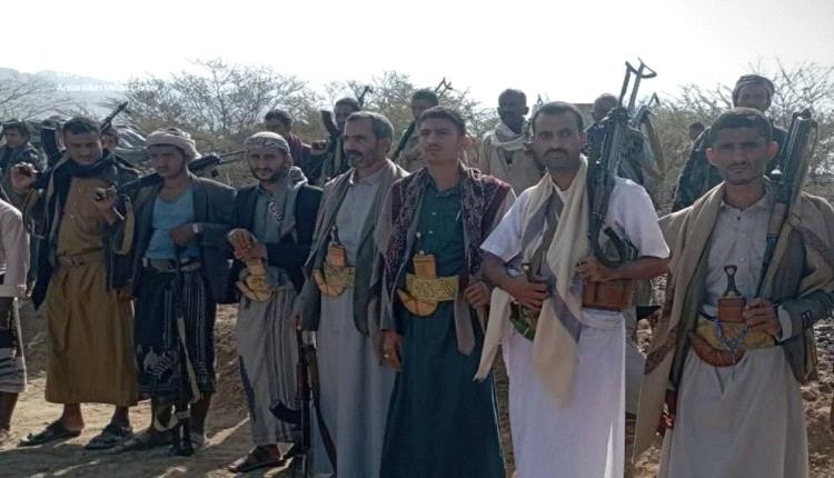 الحوثي يختطف مدنيين في جبل رأس رفضوا الاحتشاد مع الجماعة