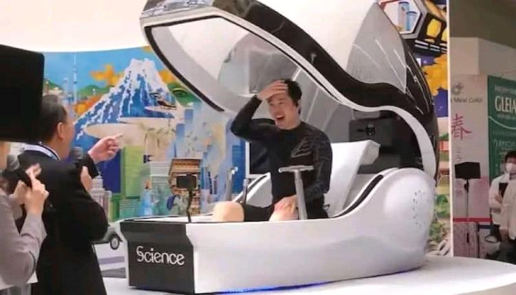 ما عليك سوى الاستلقاء.. اليابان تطلق أول غسالة بشرية لتنظيف الجسد في 15 دقيقة