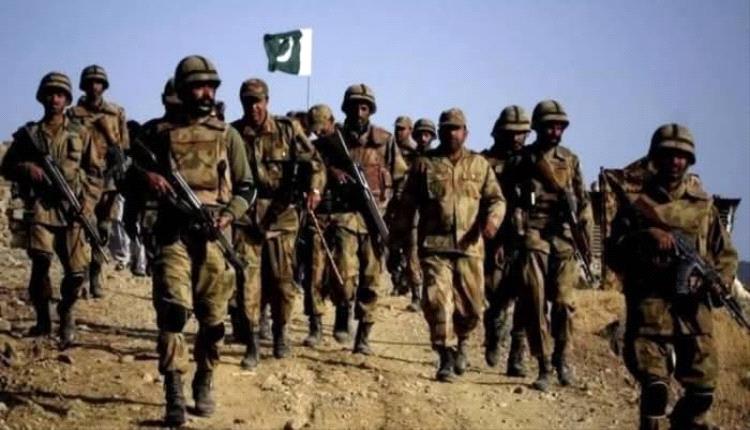 مقتل ستة جنود باكستانيين في هجوم مسلح قرب الحدود الأفغانية