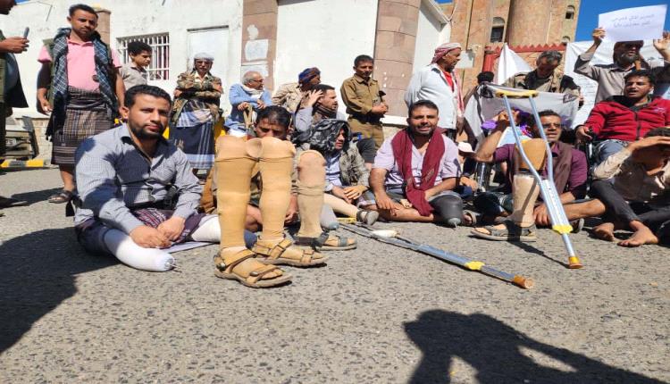 شمسان يوجه بصرف 20 مليون ريال لجرحى تعز 