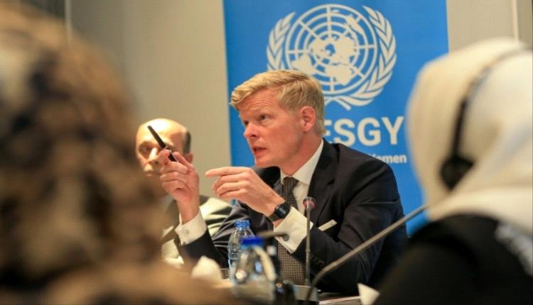 أسر المختطفين تطالب عُمان والمبعوث الأممي بموقف حازم لإنهاء إخفاء موظفي الأمم المتحدة لدى الحوثي 