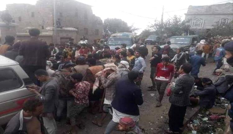 انتفاضة شعبية في إب تنديدا بمقتل مرجان.. ومطالب بمحاكمة قيادي حوثي يحتمي بجماعته 