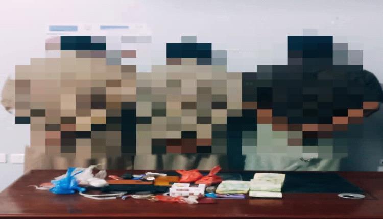 شبوة تعلن القبض على كبار تجار المخدرات مع 2 آخرين