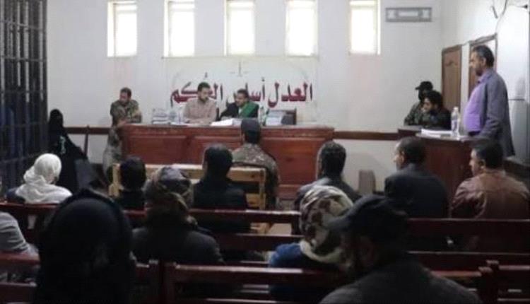 مقصلة الحوثي تهدد رقاب 3 مختطفين.. إعدامات سياسية لتفخيخ مفاوضات مسقط