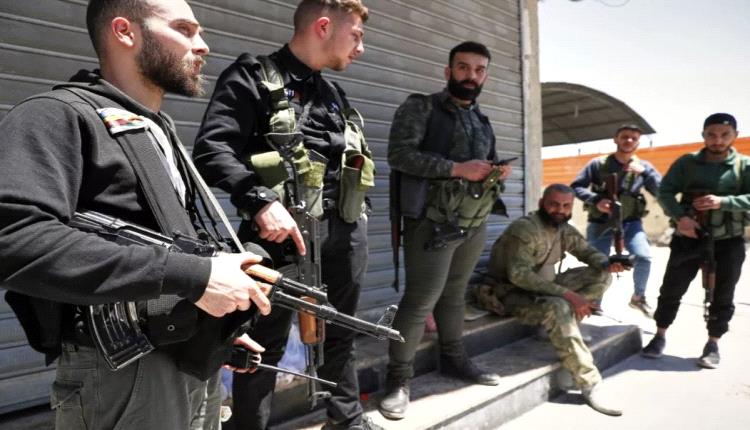 صحيفة أمريكية: إسرائيل تدعم المقاتلين الدورز في سوريا بالمال والسلاح